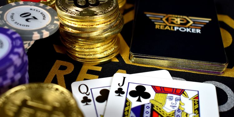 Live Dealer Casinos – A Fad Or the Future?
