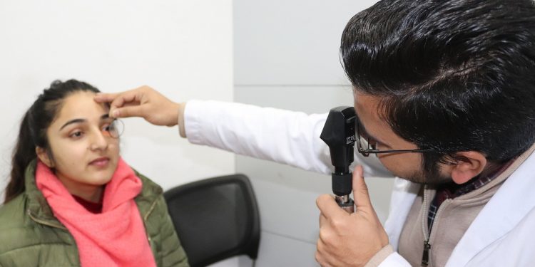 eye check