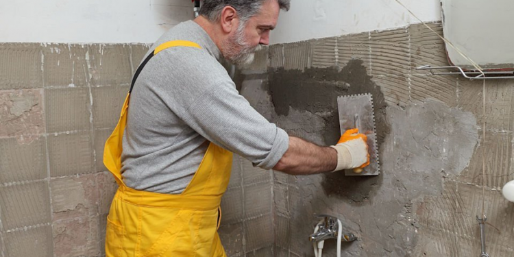 bathroom remodeling contractor