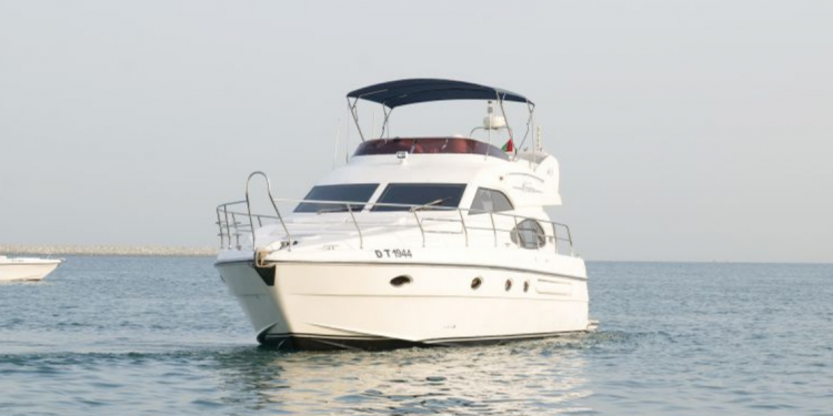 motor yacht rental