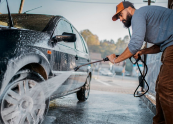 Car Wash & Maintenance