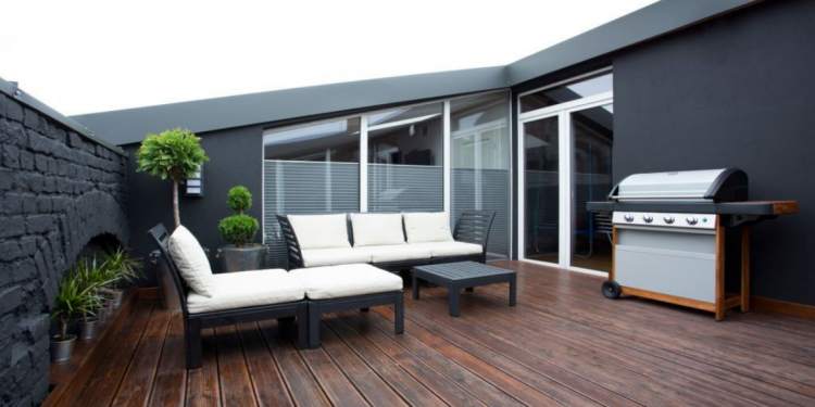 can you build a deck directly on the ground?