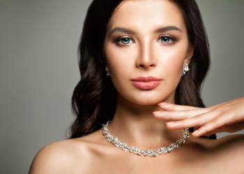 bracelet and earrings