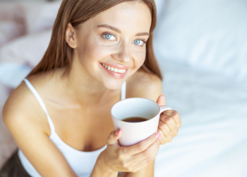 PMS & Teas: Teas that can Help with PMS