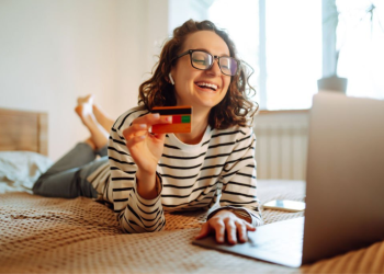 Apparel Purchasing Online