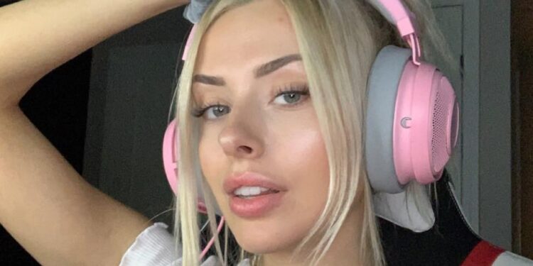 corinna kopf net worth